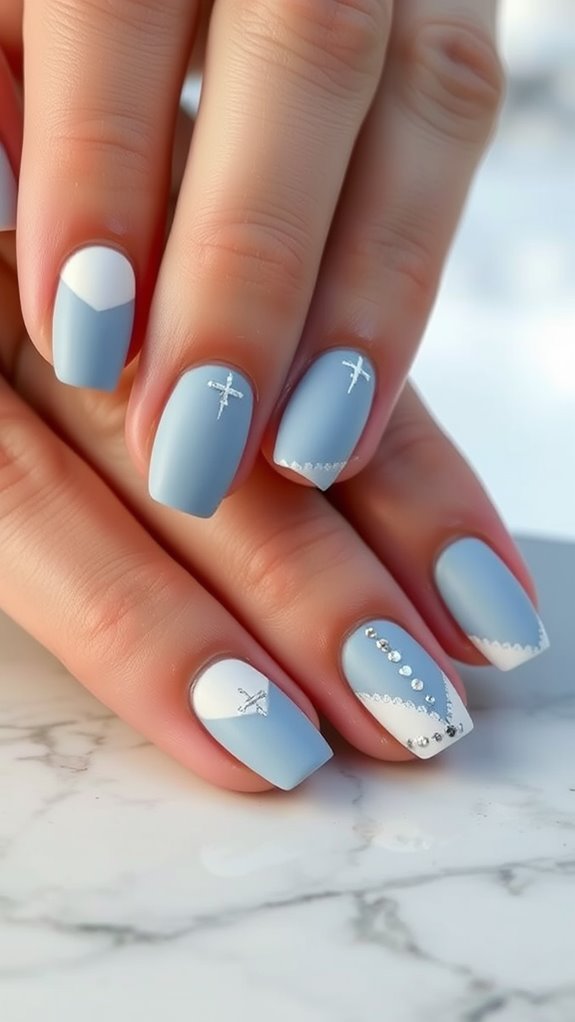 Modern_Minimal_Nails_Winters_Simplistic_Trend_0004.jpg