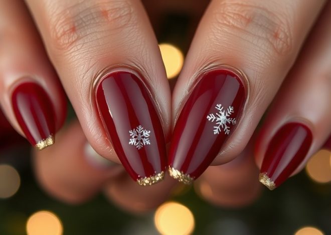 Aesthetic Christmas Nails- Sleek and Trendy Ideas